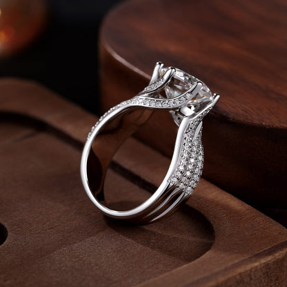 Luxury Moissanite Ring-The Best Alternative toExpensive Diamond Rings